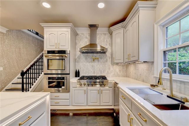 8585 Royal Troon Drive, Duluth, GA 30097