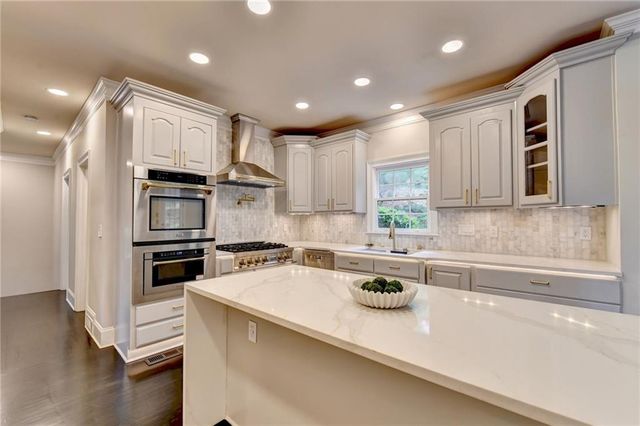 8585 Royal Troon Drive, Duluth, GA 30097