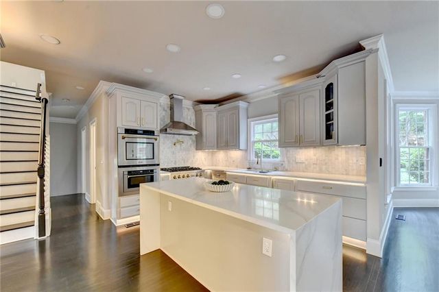 8585 Royal Troon Drive, Duluth, GA 30097