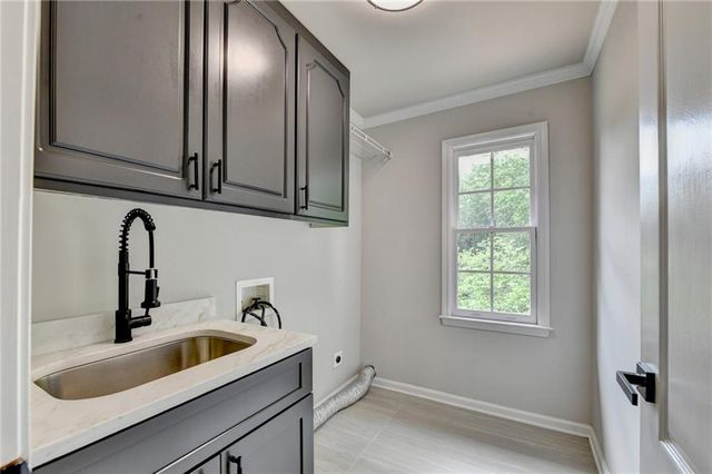 8585 Royal Troon Drive, Duluth, GA 30097