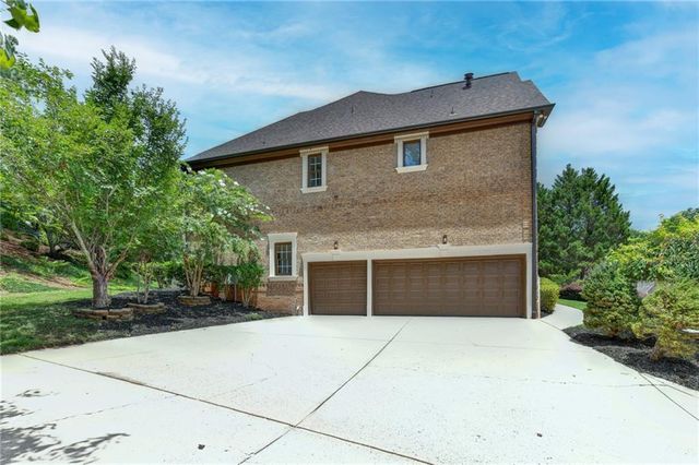 8585 Royal Troon Drive, Duluth, GA 30097