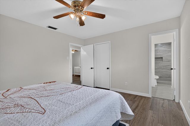 439 Candlelight Avenue, Duncanville, TX 75137