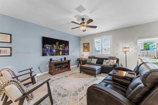 29021 SW 163rd Ct, Homestead, FL 33033