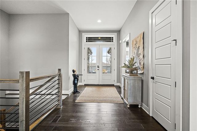 25012 W 89th Street, Lenexa, KS 66227