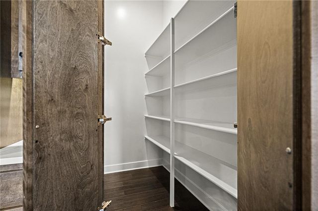 25012 W 89th Street, Lenexa, KS 66227