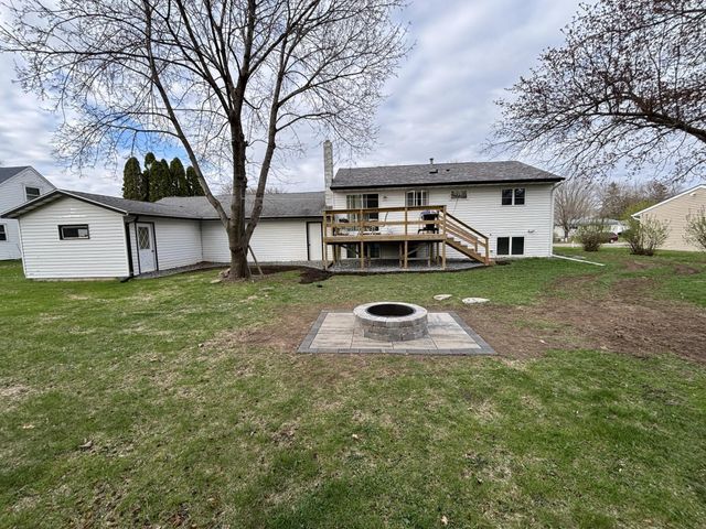 818 S 10th Street, Lake City, MN 55041