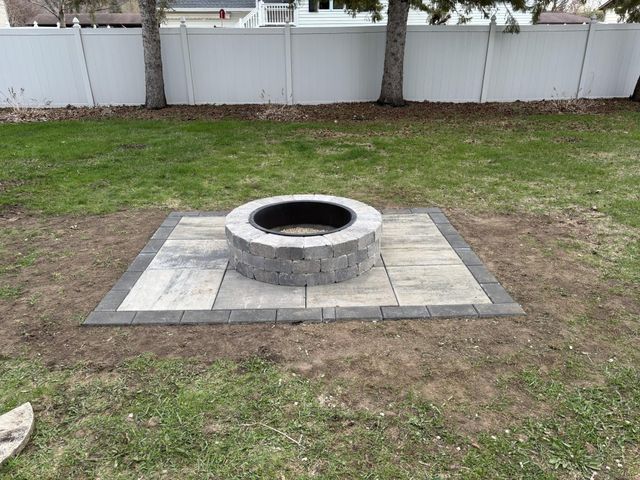 818 S 10th Street, Lake City, MN 55041