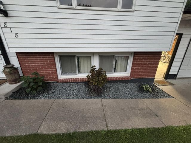 818 S 10th Street, Lake City, MN 55041