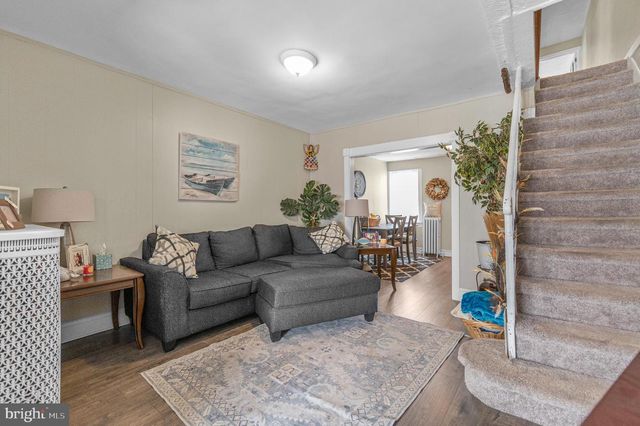 538 CLIFTON AVE, Darby, PA 19023