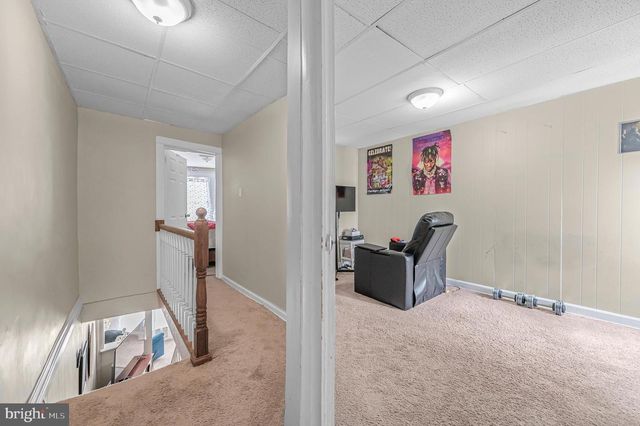 538 CLIFTON AVE, Darby, PA 19023