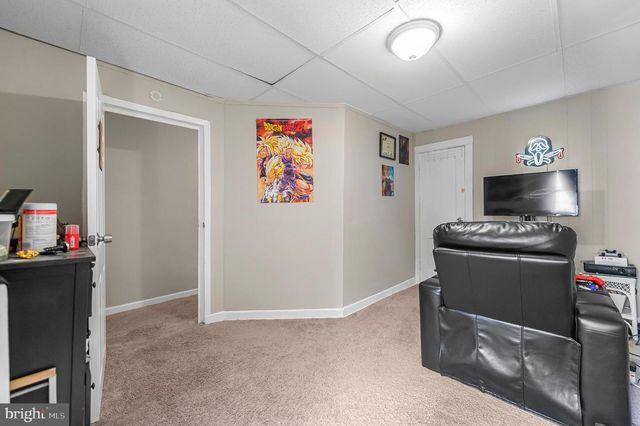 538 CLIFTON AVE, Darby, PA 19023