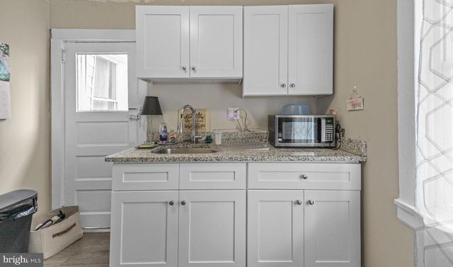 538 CLIFTON AVE, Darby, PA 19023