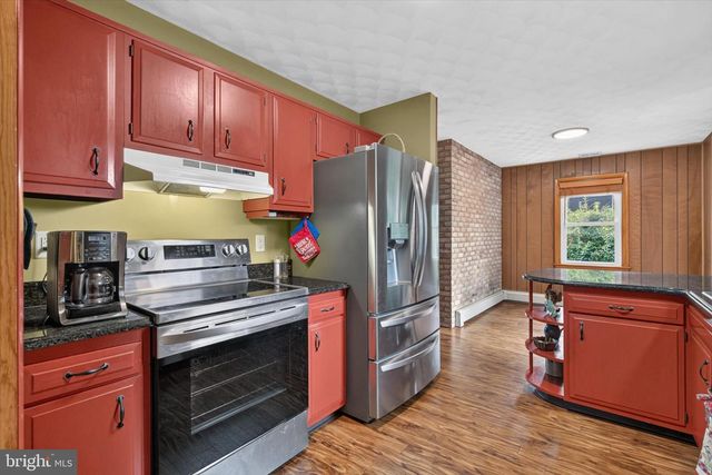 4741 BROADWAY ST, Harrisburg, PA 17111