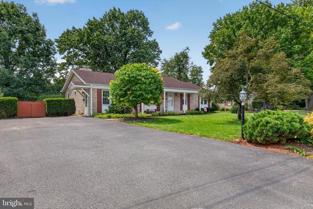 4741 BROADWAY ST, Harrisburg, PA 17111