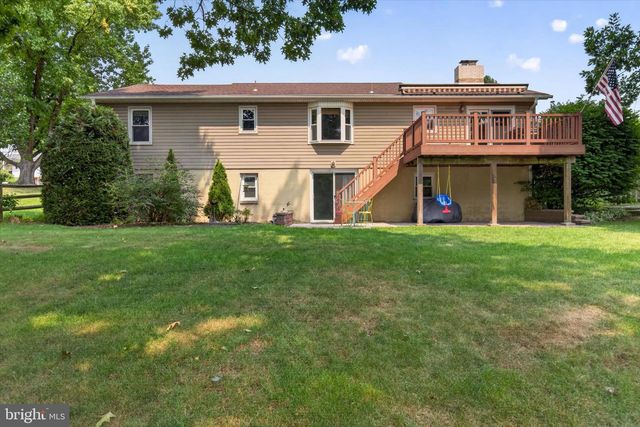 4741 BROADWAY ST, Harrisburg, PA 17111