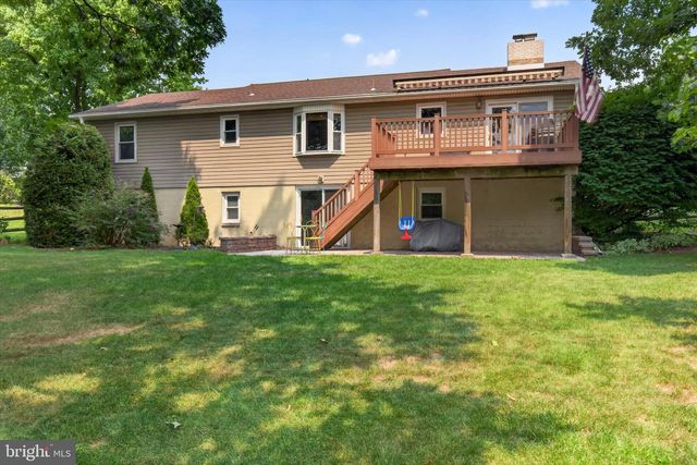 4741 BROADWAY ST, Harrisburg, PA 17111