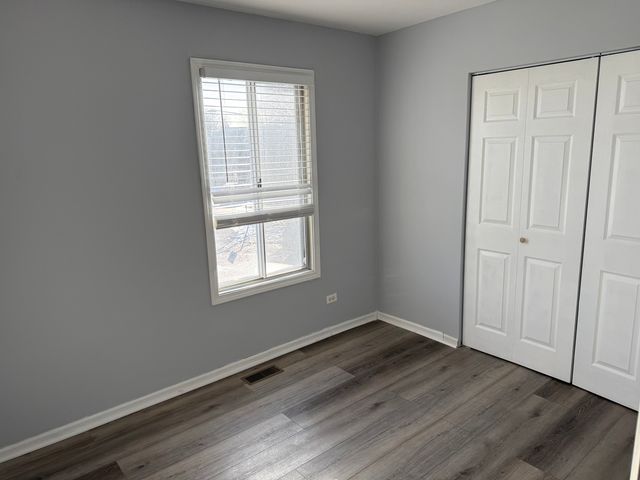 2231 Wentworth Court, Naperville, IL 60565