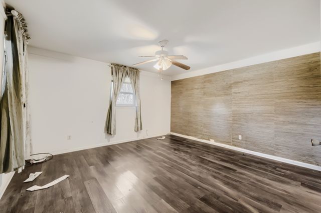 3912 Plantation Drive, Benbrook, TX 76116