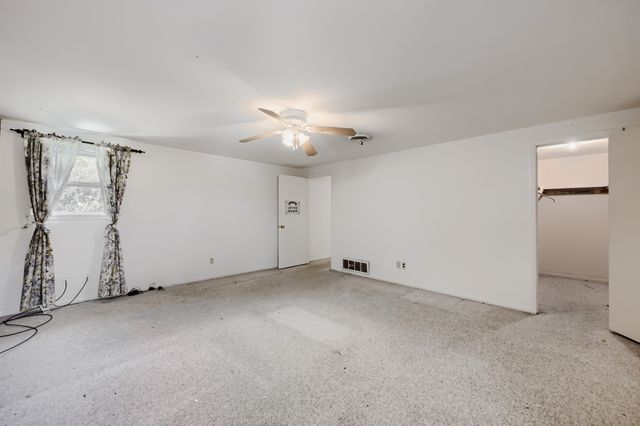 3912 Plantation Drive, Benbrook, TX 76116