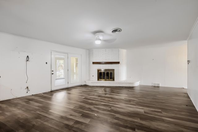 3912 Plantation Drive, Benbrook, TX 76116