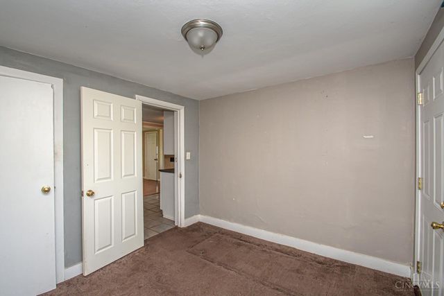 1058 Hale Avenue, Kettering, OH 45419