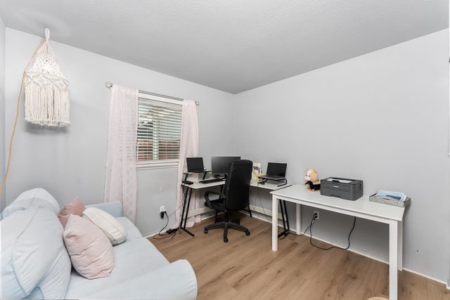 5710 River Run Cir, Rocklin, CA 95765