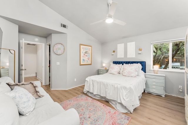 5710 River Run Cir, Rocklin, CA 95765