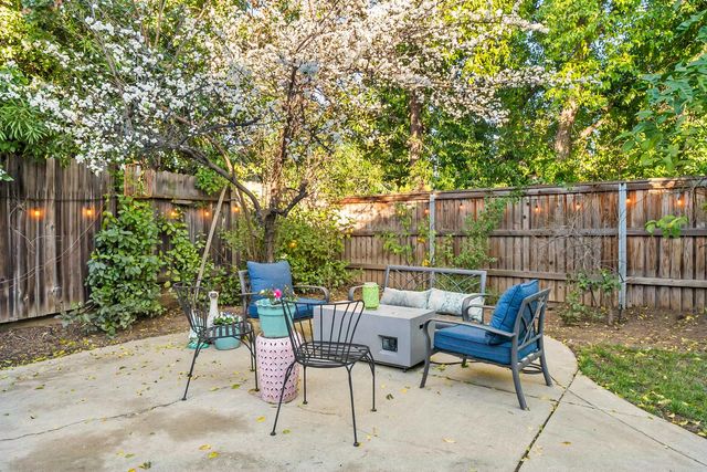 5710 River Run Cir, Rocklin, CA 95765