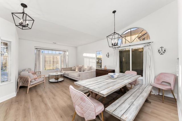 5710 River Run Cir, Rocklin, CA 95765