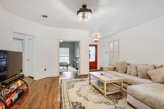 15331 Sweet Caddies DR, Pflugerville, TX 78660