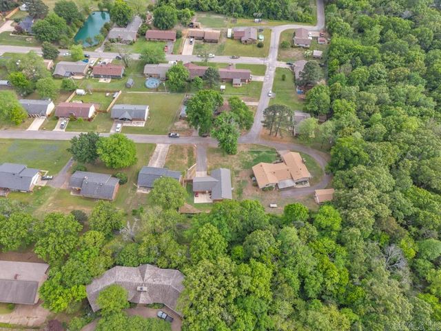 11 Eugenia Street, Morrilton, AR 72110