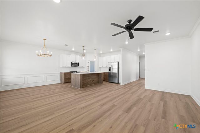 1718 Paint Horse Trail, Harker Heights, TX 76548