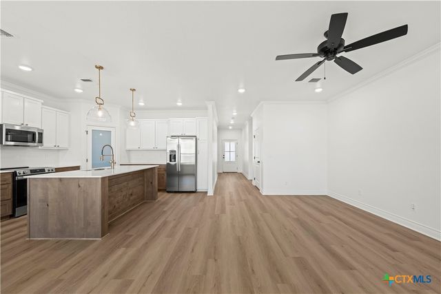 1718 Paint Horse Trail, Harker Heights, TX 76548
