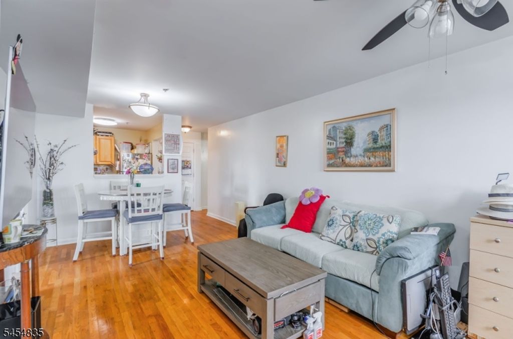 318 54Th St 4G, West New York Town, NJ 07093 — photo 4