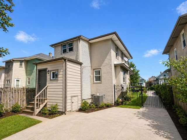 630 S 18th Avenue, Maywood, IL 60153