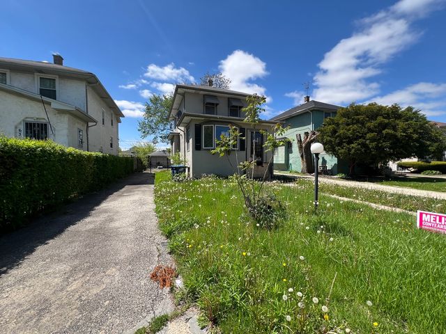 630 S 18th Avenue, Maywood, IL 60153