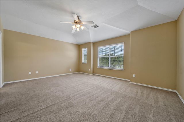 483 Folk Crest Lane, Dickinson, TX 77539