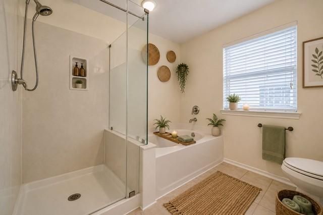 483 Folk Crest Lane, Dickinson, TX 77539