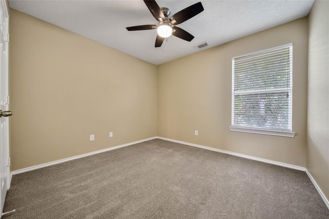 483 Folk Crest Lane, Dickinson, TX 77539