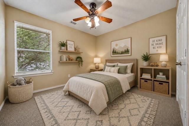 483 Folk Crest Lane, Dickinson, TX 77539