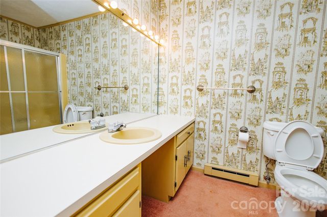 205 Bond Street, Marion, NC 28752