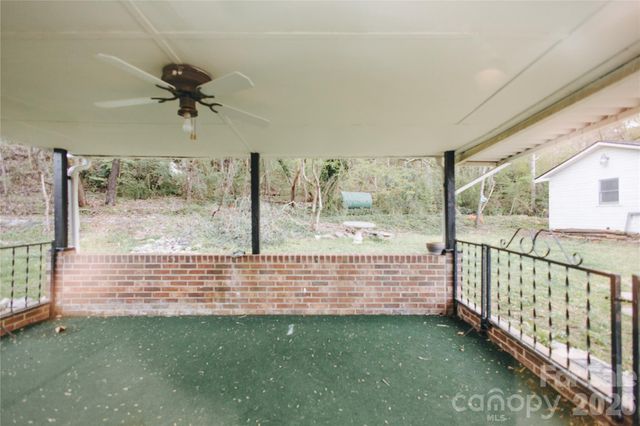 205 Bond Street, Marion, NC 28752
