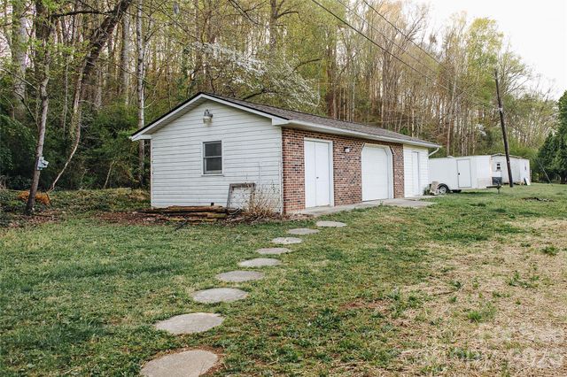 205 Bond Street, Marion, NC 28752