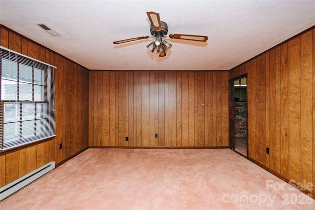 205 Bond Street, Marion, NC 28752