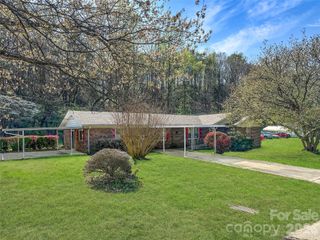 205 Bond Street, Marion, NC 28752