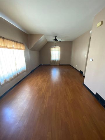 2602 6th Avenue, Moline, IL 61265