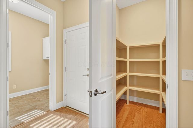 5759 CRIGHTON Drive, Dublin, OH 43016