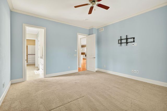 5759 CRIGHTON Drive, Dublin, OH 43016