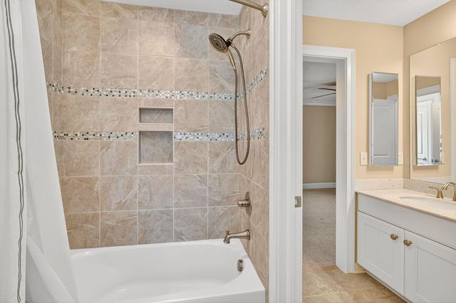 5759 CRIGHTON Drive, Dublin, OH 43016