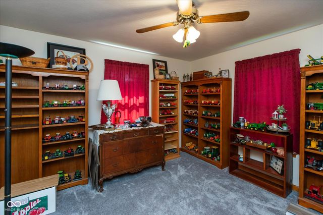 909 N Shore Boulevard, Franklin, IN 46131